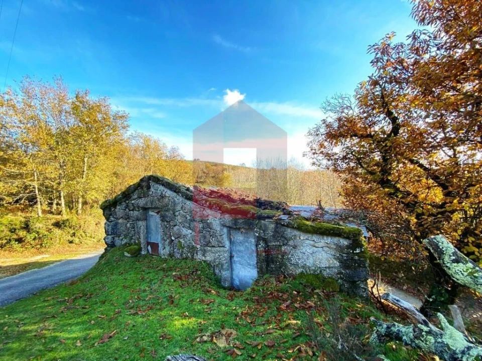 Moradia para Venda em Aboim da Nóbrega e Gondomar Foto 17