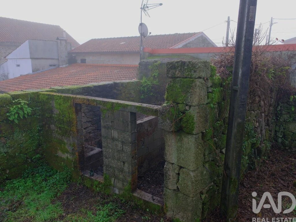 Moradia T4 para Venda em Queirã Foto 13