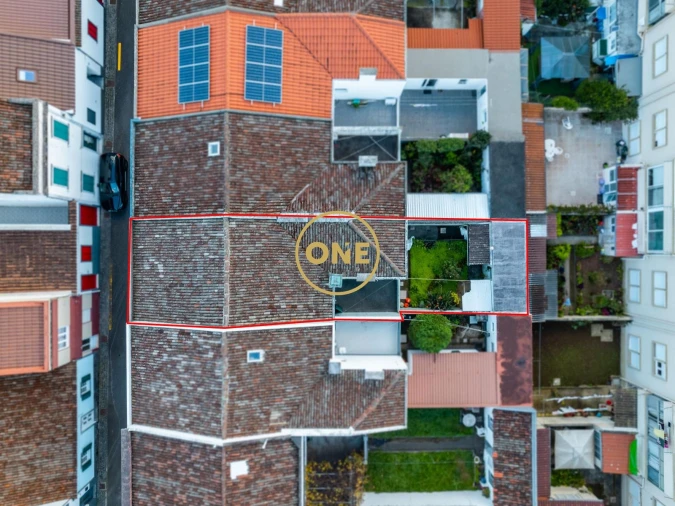 Moradia T4 para Venda em Ponta Delgada (São Pedro) Foto 23