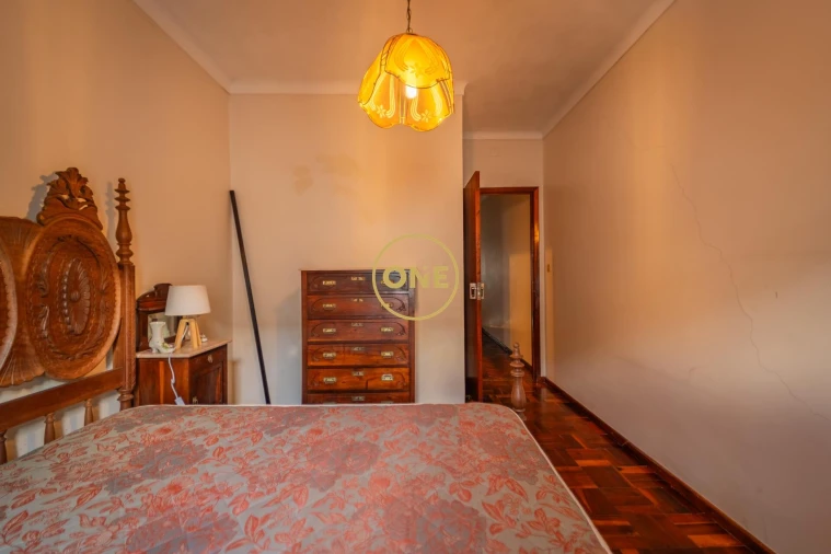 Moradia T4 para Venda em Ponta Delgada (São Pedro) Foto 8