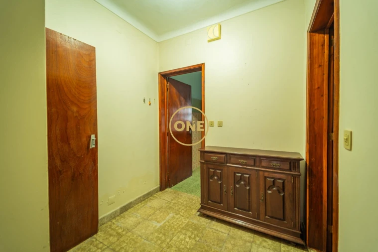 Moradia T4 para Venda em Ponta Delgada (São Pedro) Foto 17