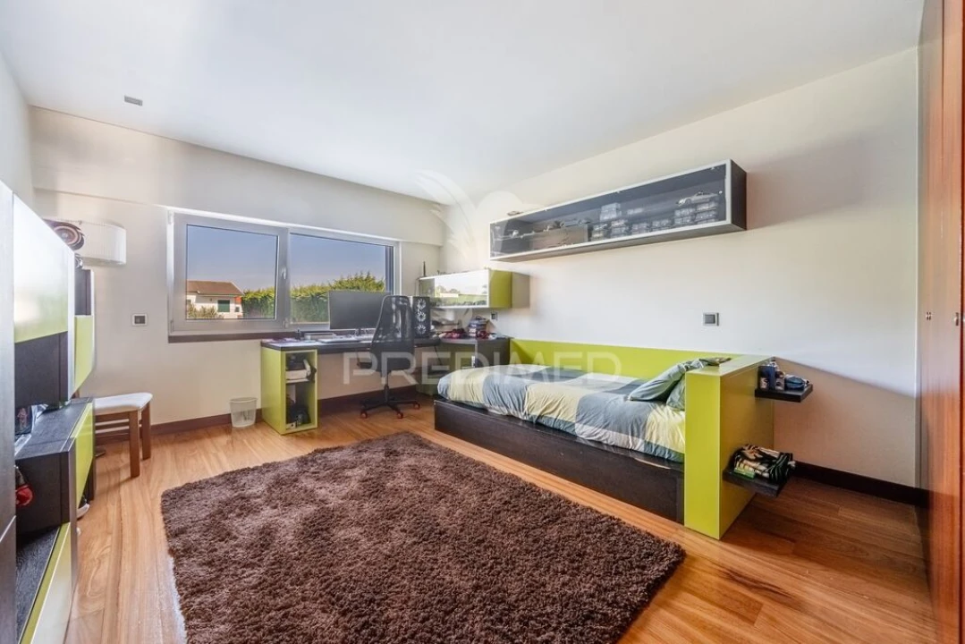 Moradia T3 para Venda em Esmoriz Foto 11