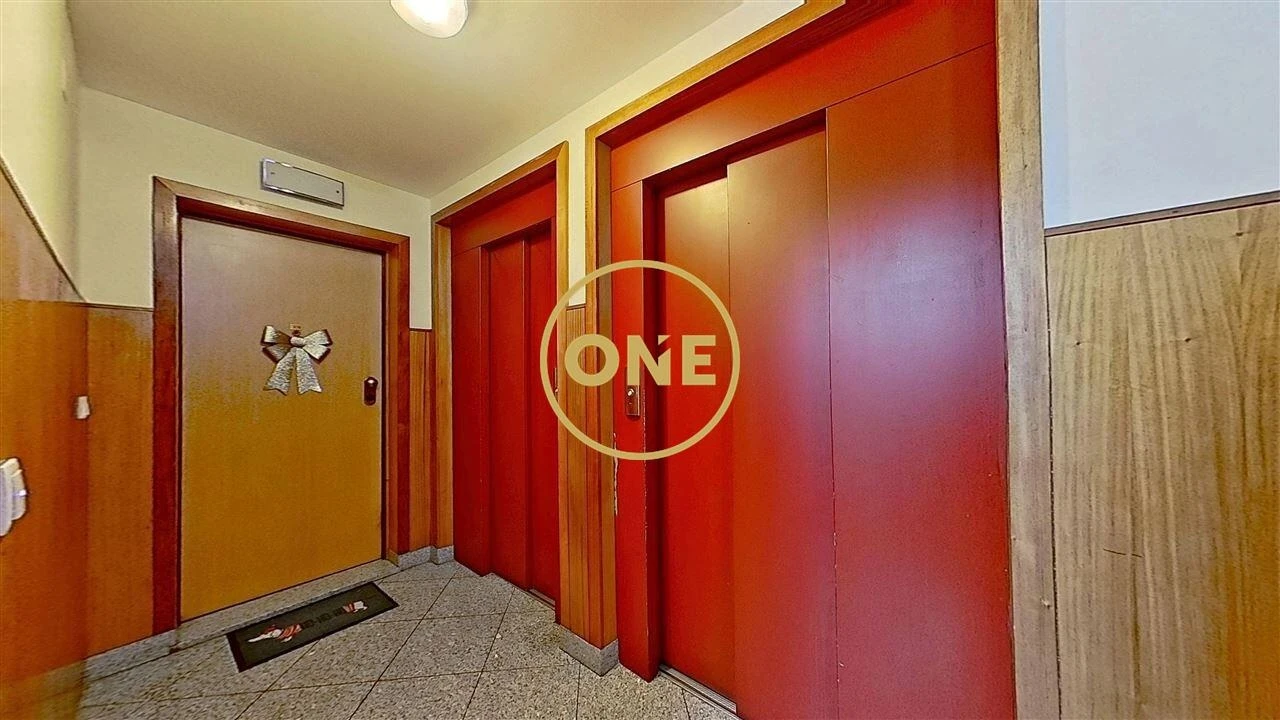 Apartamento T2 para Venda em Antas e Abade de Vermoim Foto 2