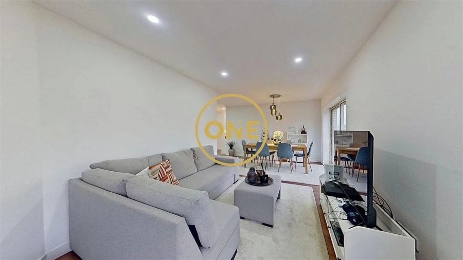 Apartamento T2 para Venda em Antas e Abade de Vermoim Foto 19