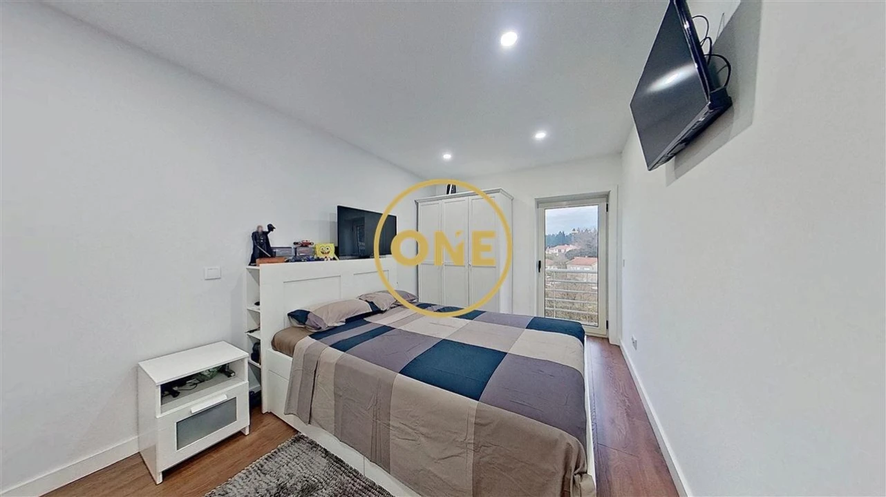 Apartamento T2 para Venda em Antas e Abade de Vermoim Foto 24