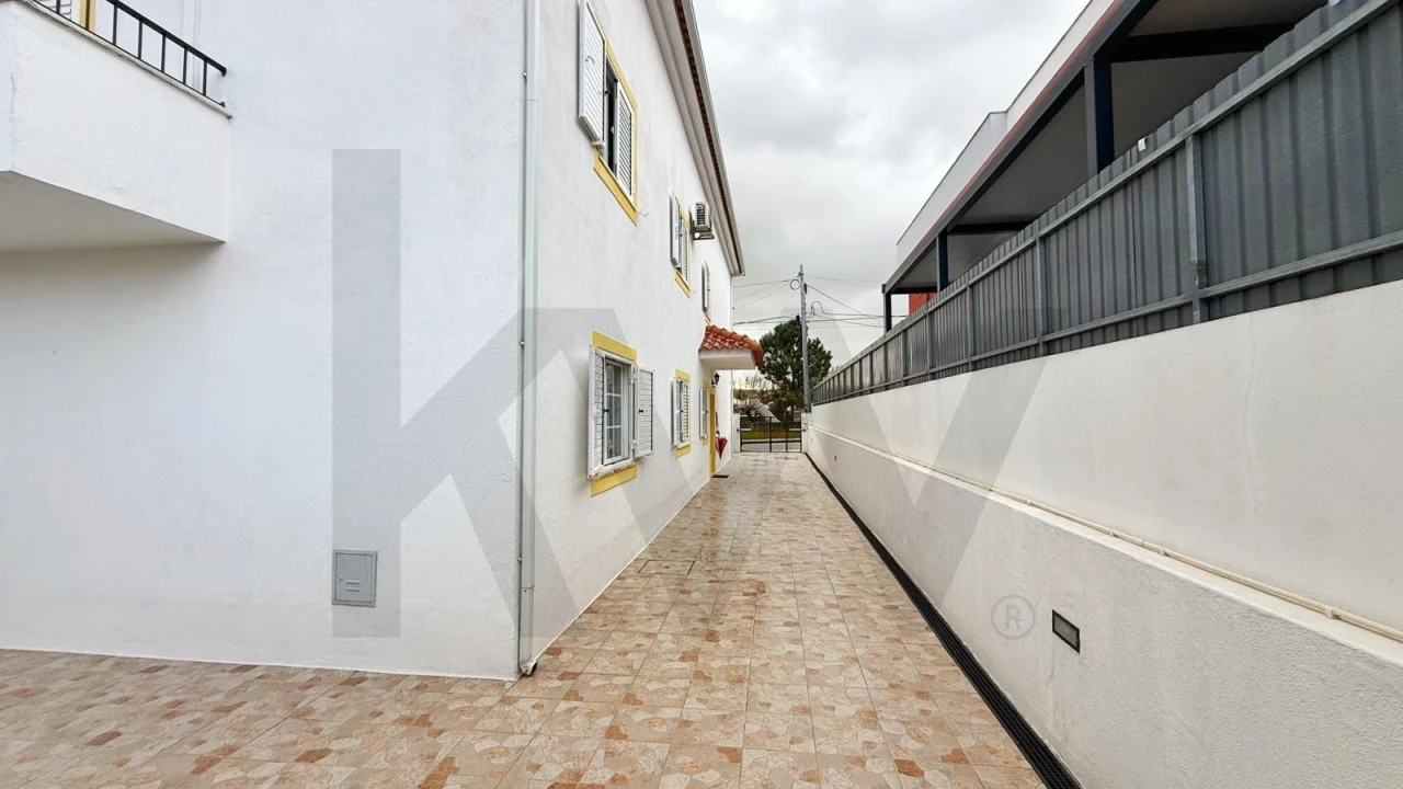 Moradia T4 para Venda em Sesimbra (Castelo) Foto 50