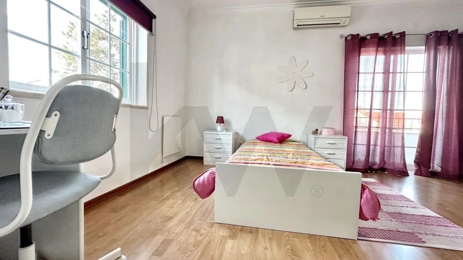 Moradia T4 para Venda em Sesimbra (Castelo) Foto 15