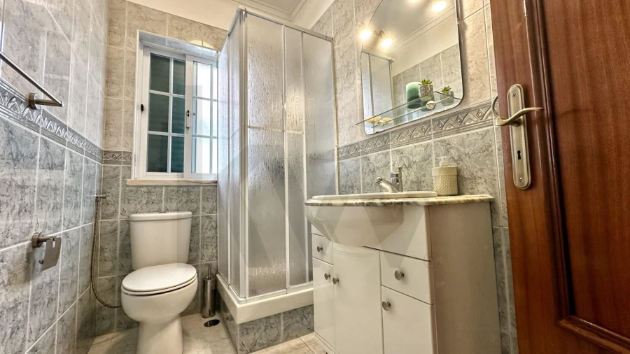 Moradia T4 para Venda em Sesimbra (Castelo) Foto 46