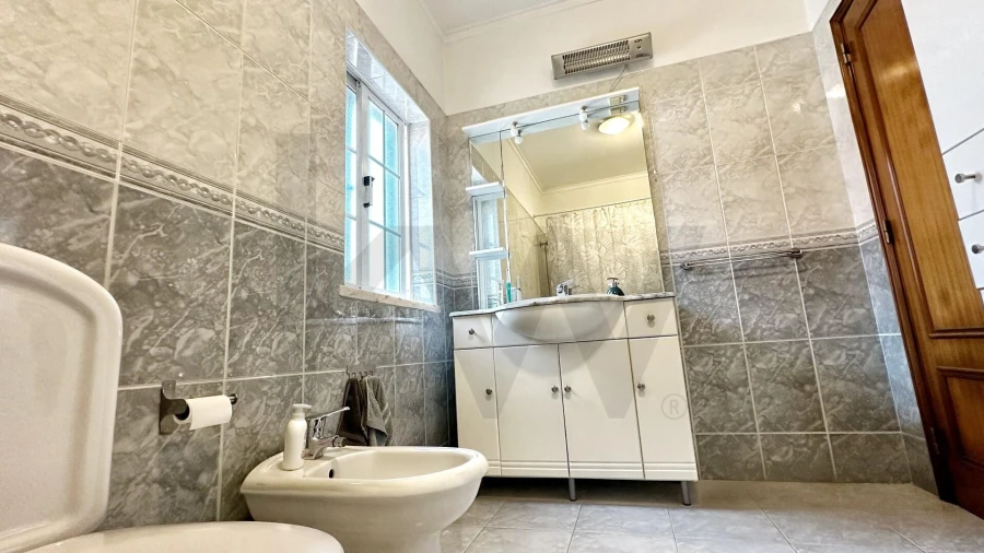 Moradia T4 para Venda em Sesimbra (Castelo) Foto 24