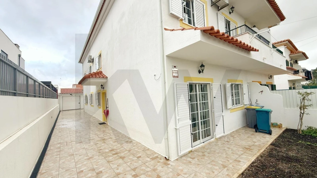 Moradia T4 para Venda em Sesimbra (Castelo) Foto 47