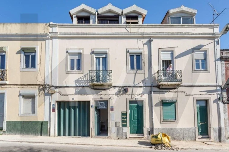 Negócio para Venda em Campo de Ourique Foto 3