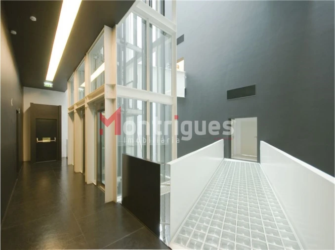 Escritório para Venda em Parque das Nações Foto 3