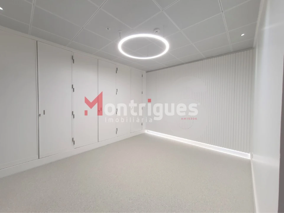 Escritório para Arrendamento em Marvila Foto 3