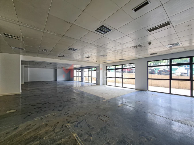 Escritório para Arrendamento em Algés, Linda-A-Velha e Cruz Quebrada-Dafundo