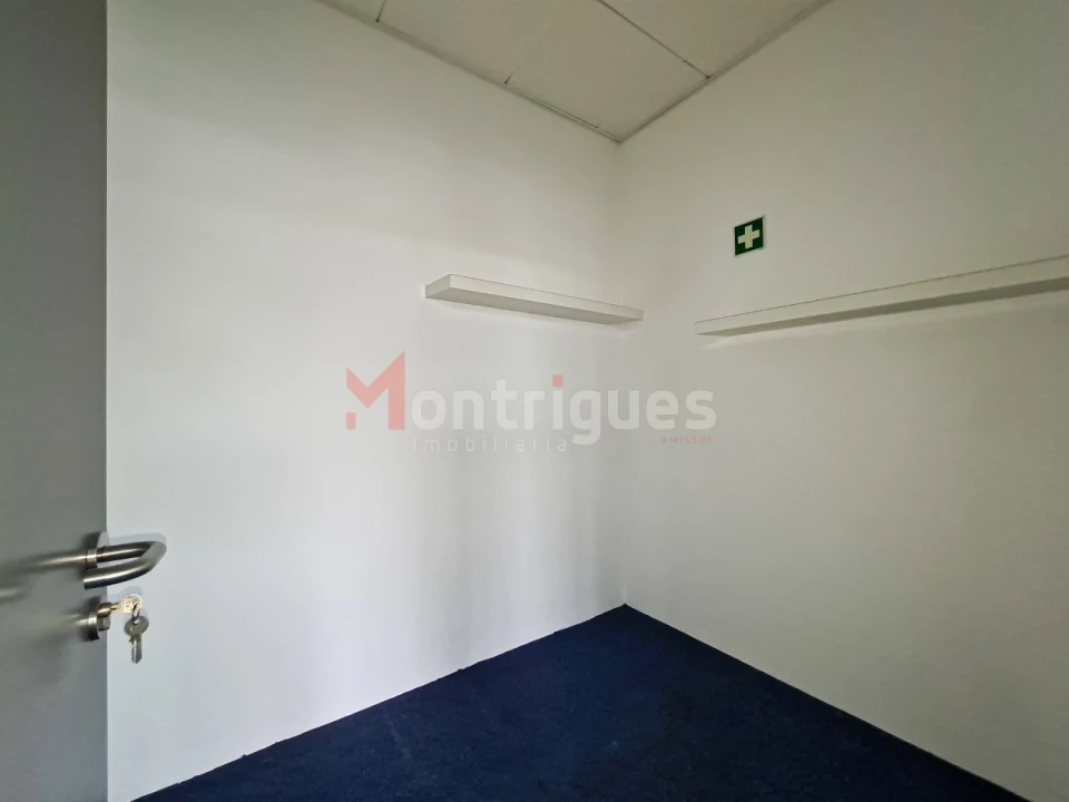 Escritório para Arrendamento em Algés, Linda-A-Velha e Cruz Quebrada-Dafundo Foto 12