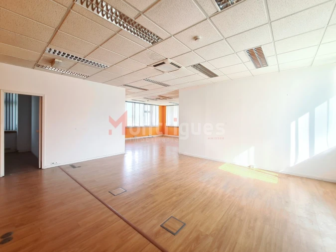 Escritório para Arrendamento em Alfragide Foto 10