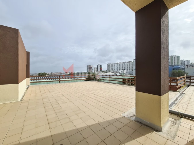 Escritório para Arrendamento em Alfragide Foto 4