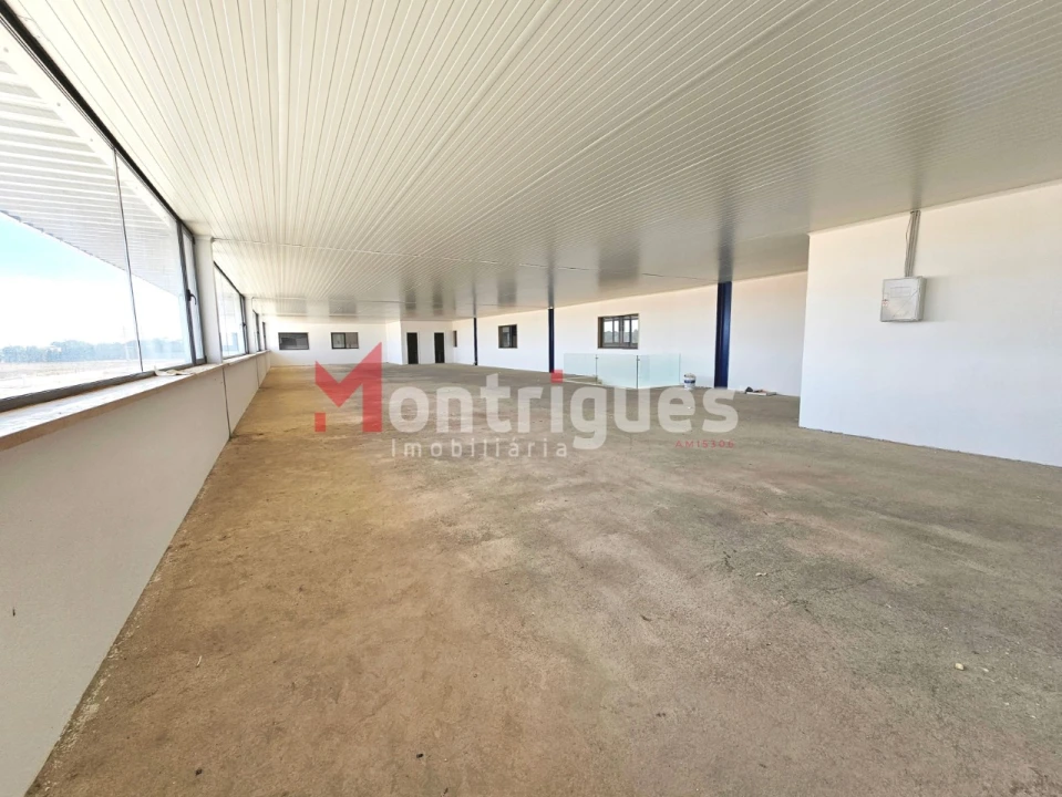 Armazém para Venda em Pegões Foto 22