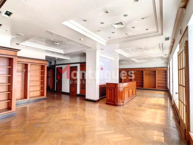 Loja para Arrendamento em Campo de Ourique Foto 4