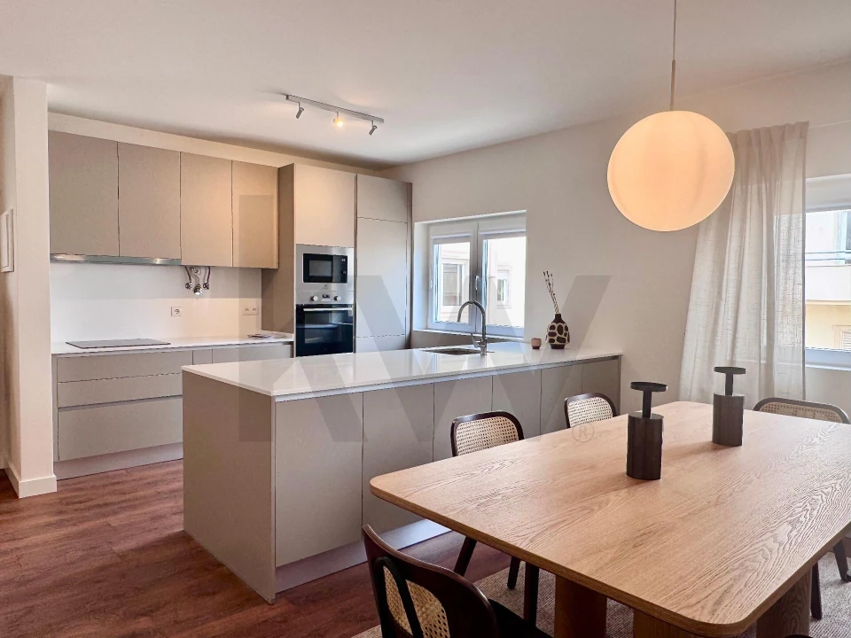 Apartamento T3 para Venda em Colares Foto 1