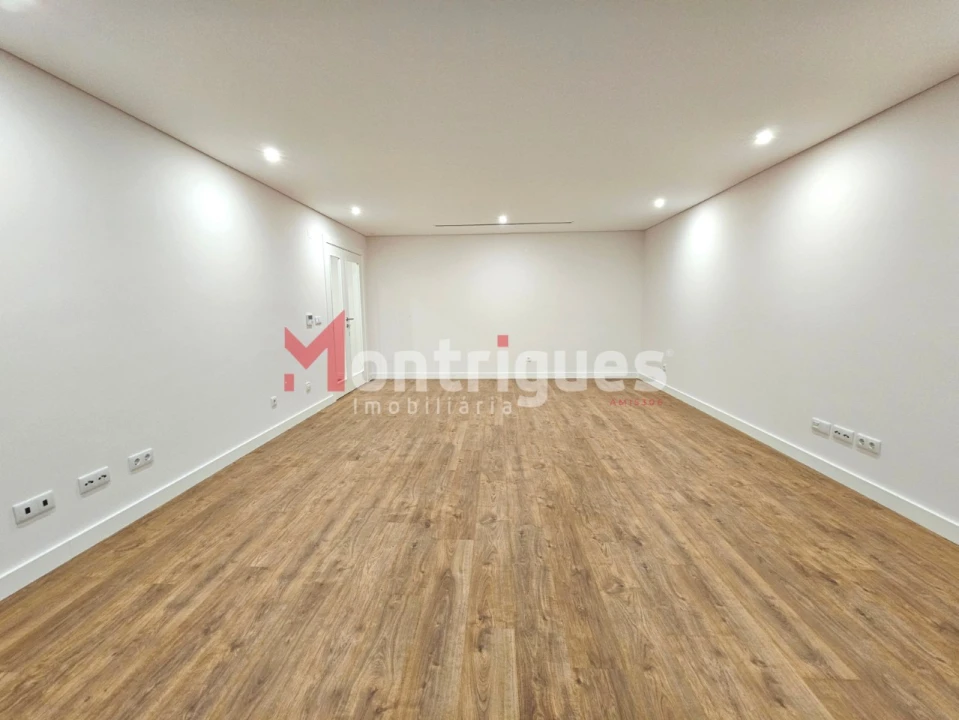 Apartamento T3 para Venda em Montijo e Afonsoeiro Foto 15