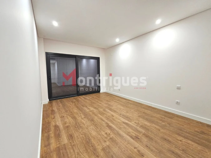 Apartamento T3 para Venda em Montijo e Afonsoeiro Foto 21