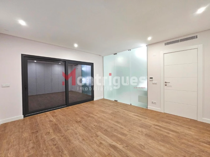 Apartamento T7 para Venda em Montijo e Afonsoeiro Foto 34