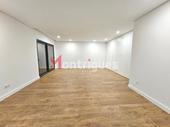 Apartamento T7 para Venda em Montijo e Afonsoeiro Foto 39