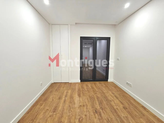 Apartamento T3 para Venda em Montijo e Afonsoeiro Foto 25