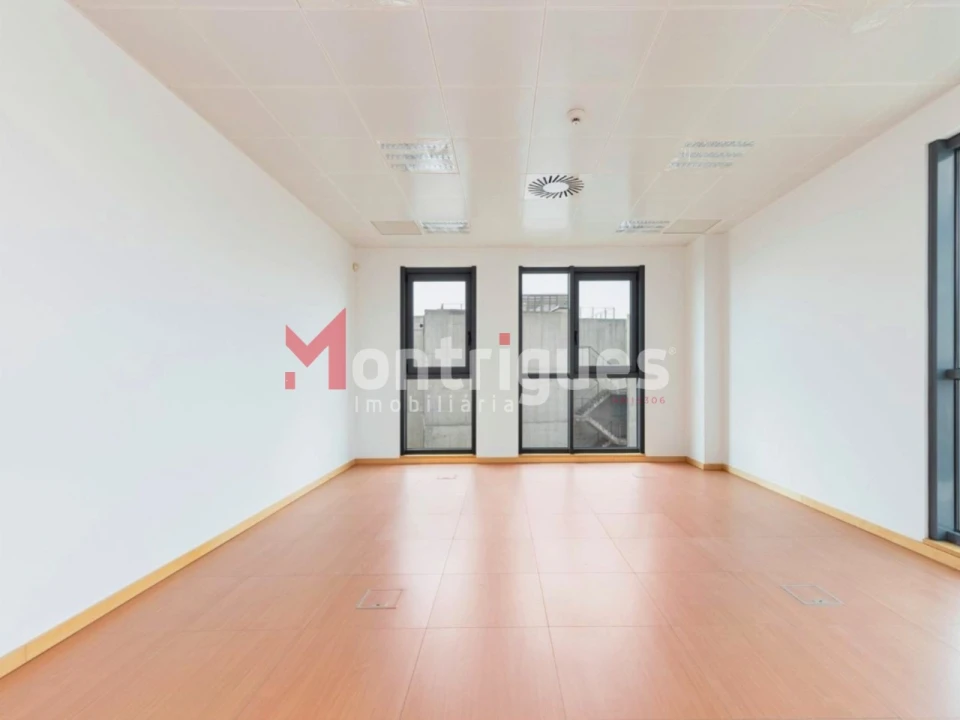 Escritório para Venda em Parque das Nações Foto 6