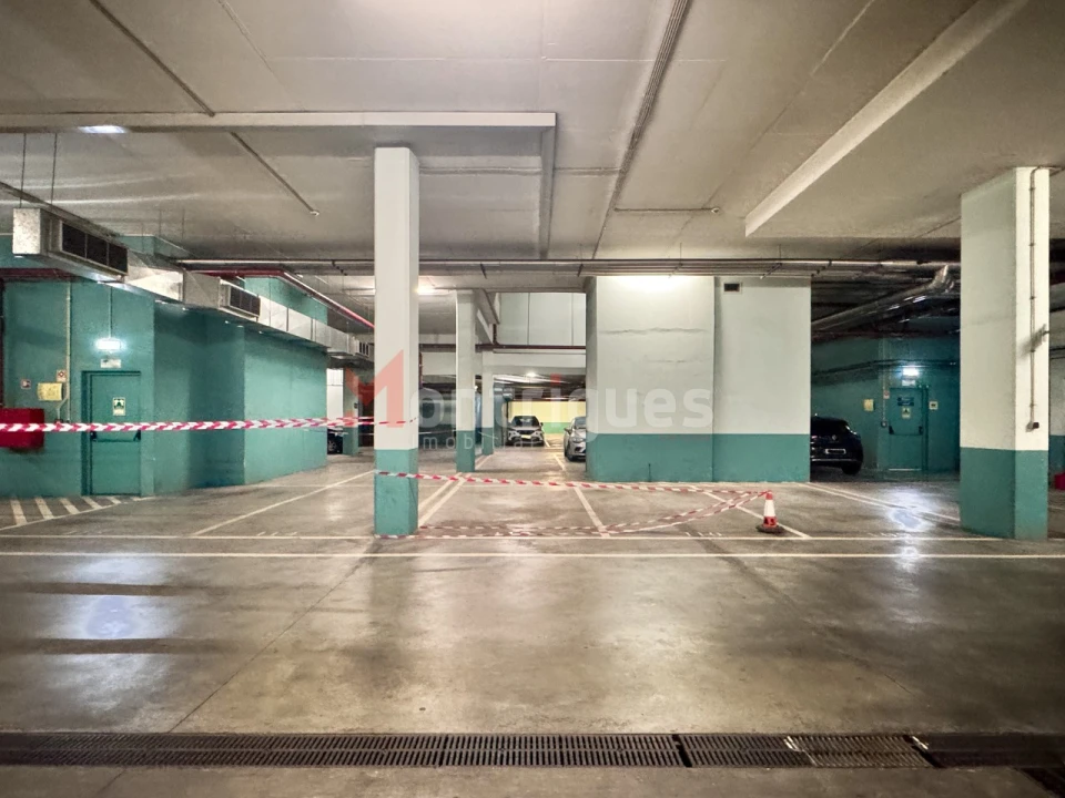 Escritório para Venda em Parque das Nações Foto 16