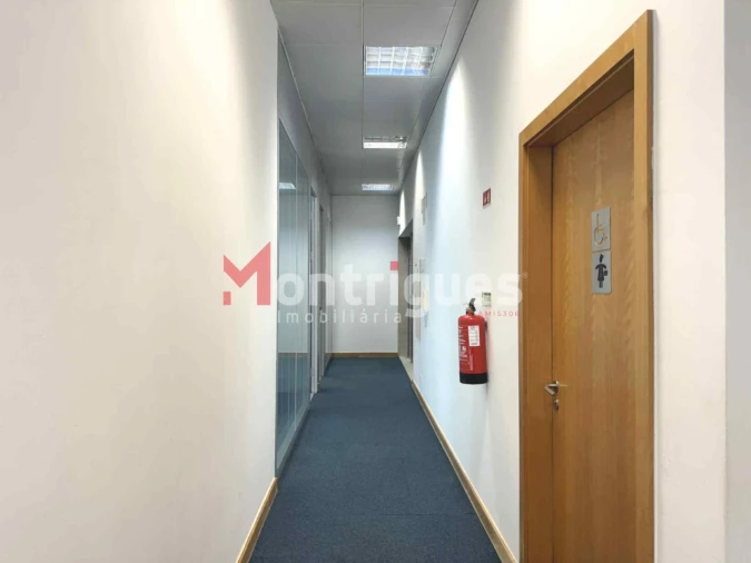 Escritório para Venda em Parque das Nações Foto 7