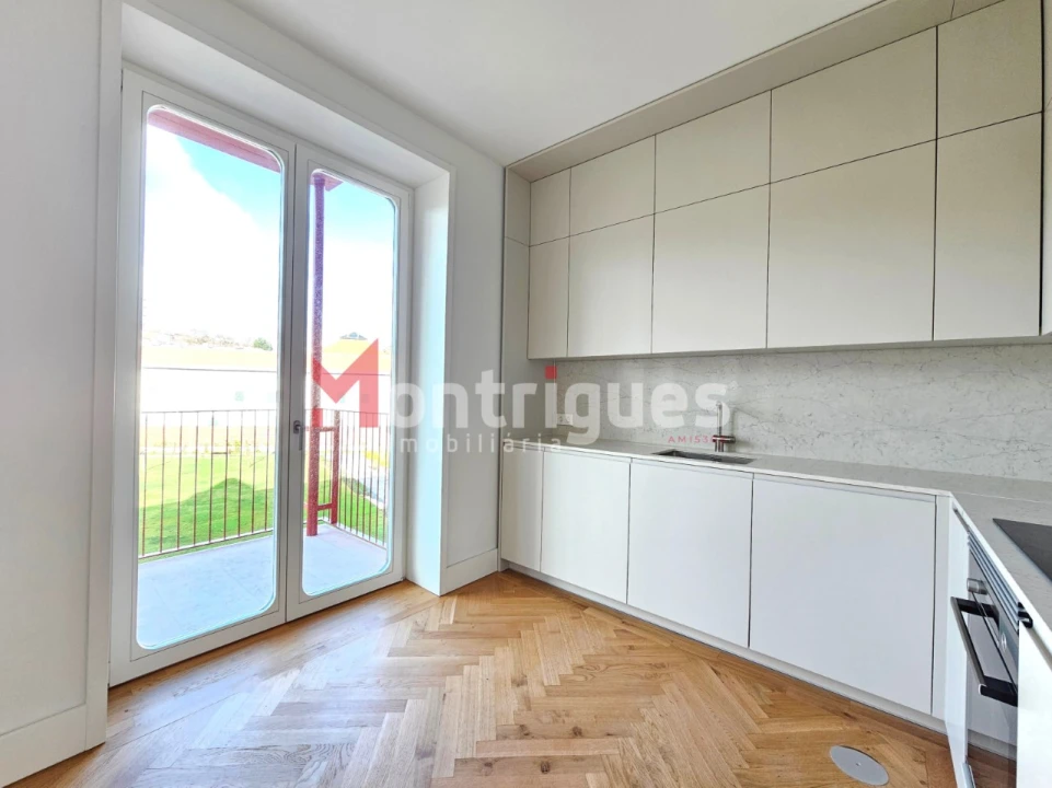 Apartamento T1 para Venda em Beato Foto 14