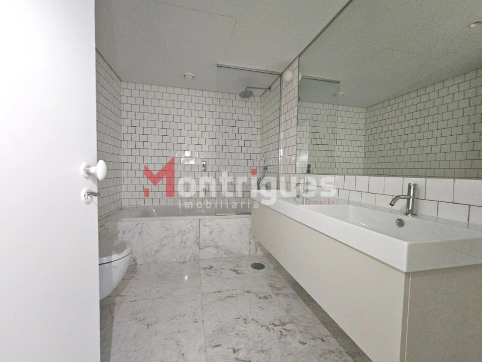 Apartamento T1 para Venda em Beato Foto 21