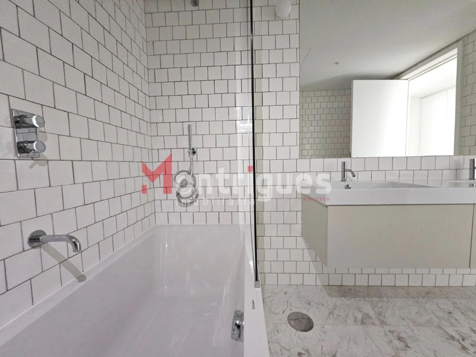 Apartamento T1 para Venda em Beato Foto 25