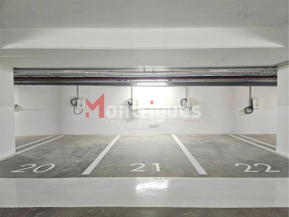 Apartamento T1 para Venda em Beato Foto 32