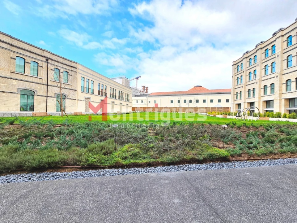 Apartamento T1 para Venda em Beato Foto 33