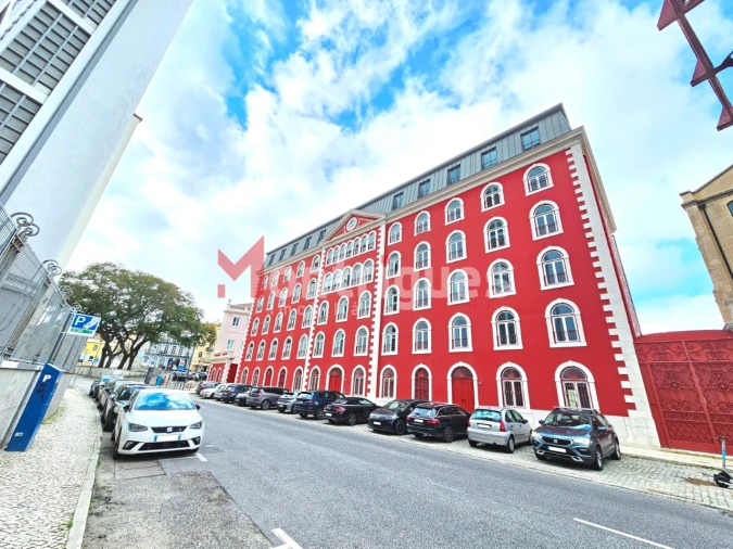 Apartamento T1 para Venda em Beato Foto 2