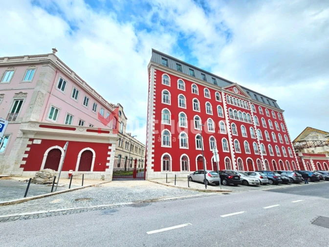 Apartamento T1 para Venda em Beato Foto 1