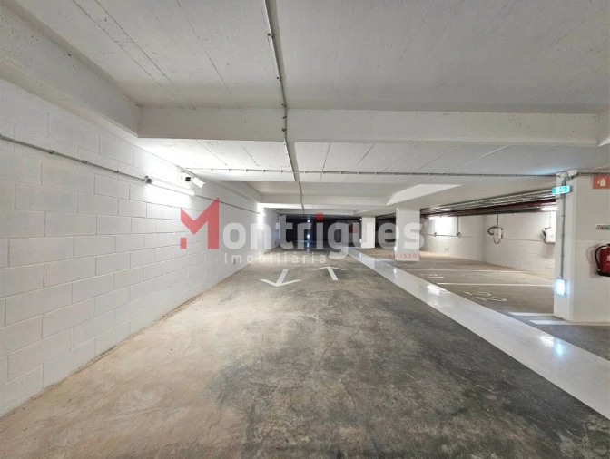 Apartamento T1 para Venda em Beato Foto 30