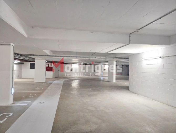 Apartamento T1 para Venda em Beato Foto 31