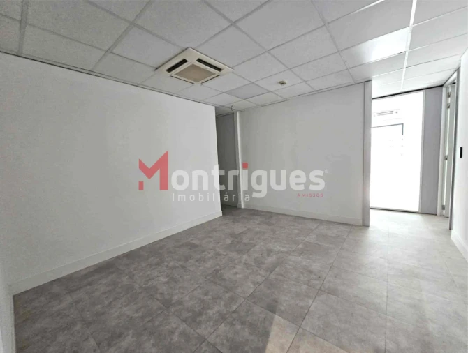 Escritório para Venda em Santo António Foto 9