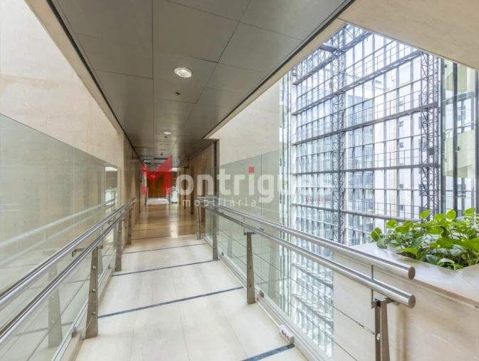 Escritório para Venda em Santo António Foto 4