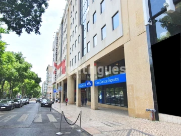 Escritório para Arrendamento em Santo António