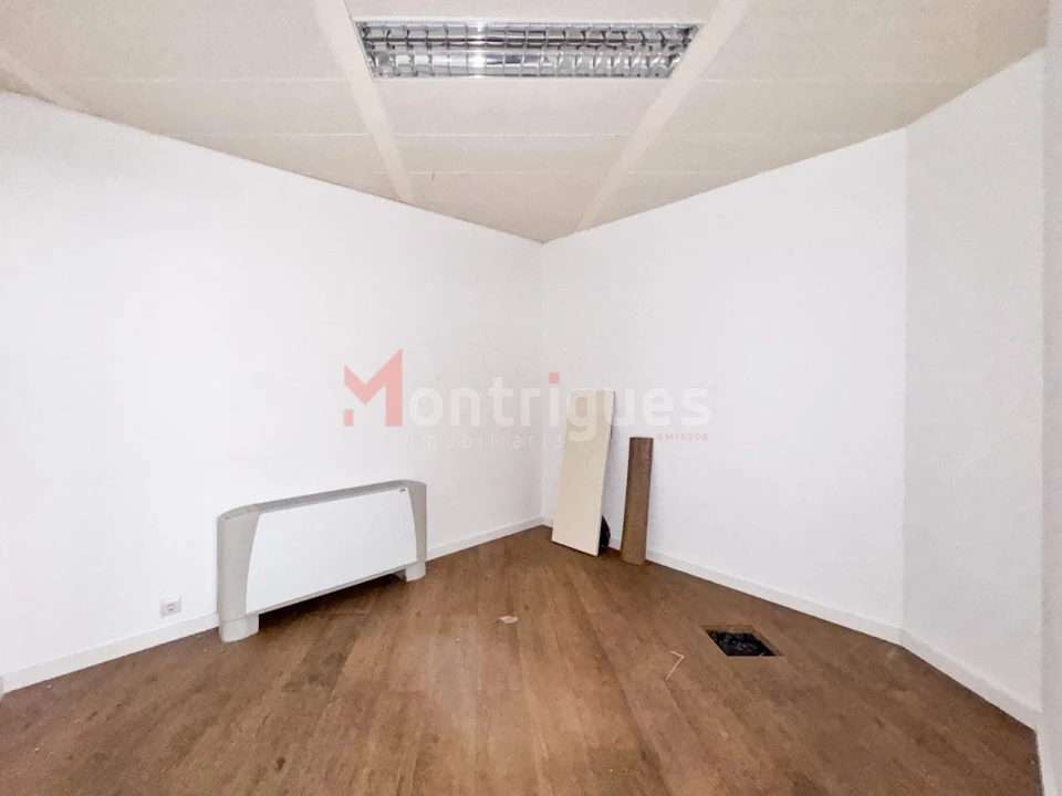 Escritório para Venda em Avenidas Novas Foto 22