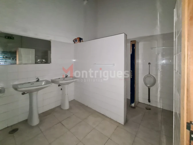 Armazém para Arrendamento em Camarate, Unhos e Apelação Foto 10