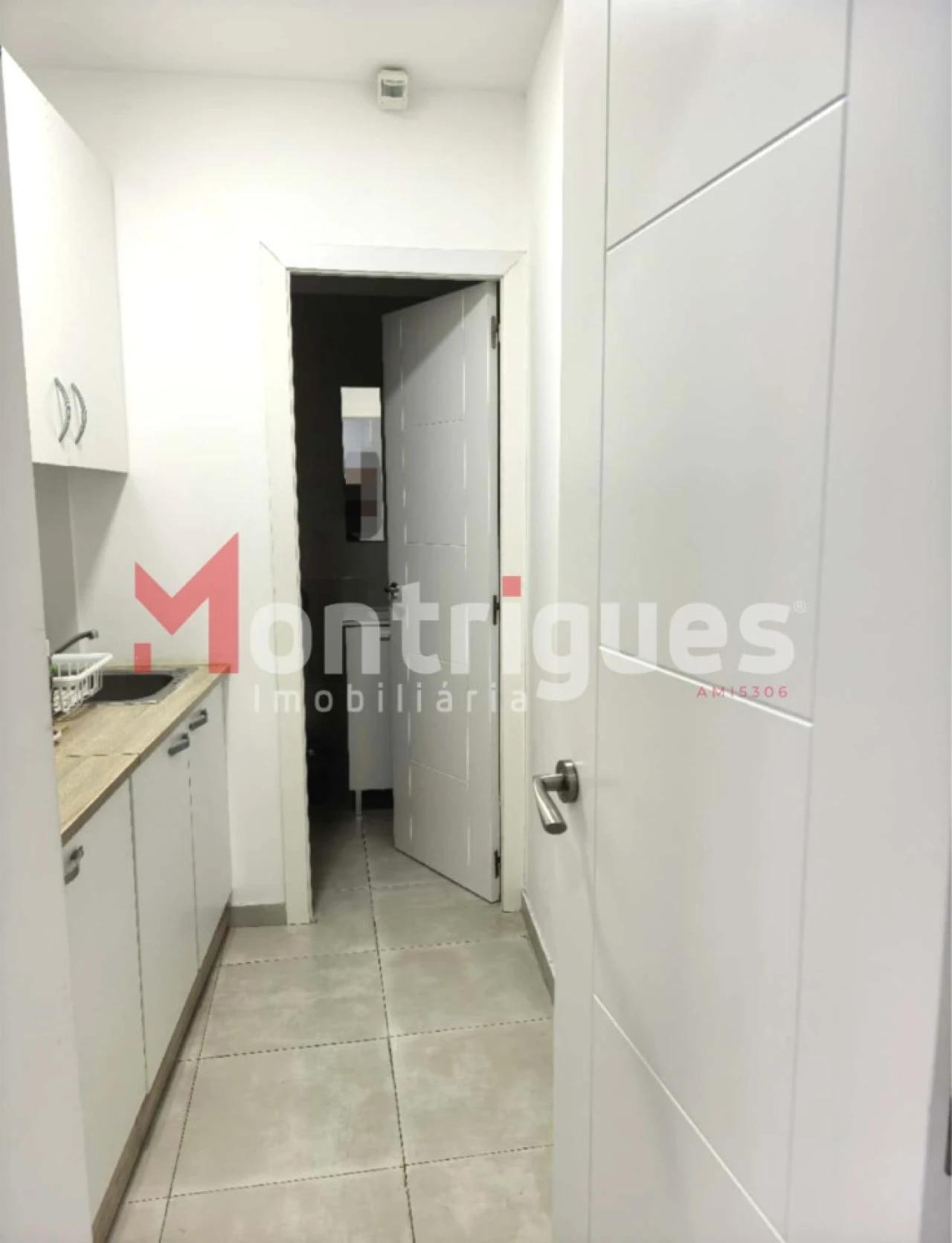 Loja para Venda em Parque das Nações Foto 8