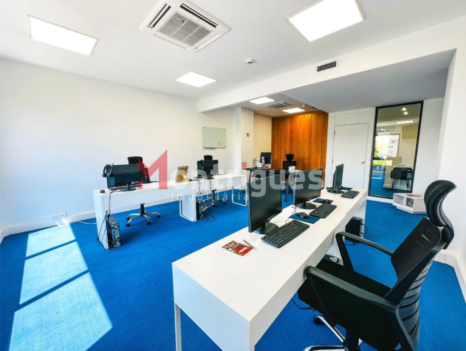 Escritório para Venda em Alvalade Foto 13