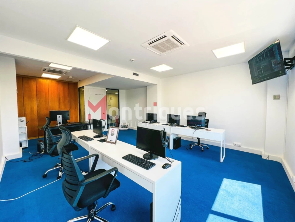 Escritório para Venda em Alvalade Foto 12