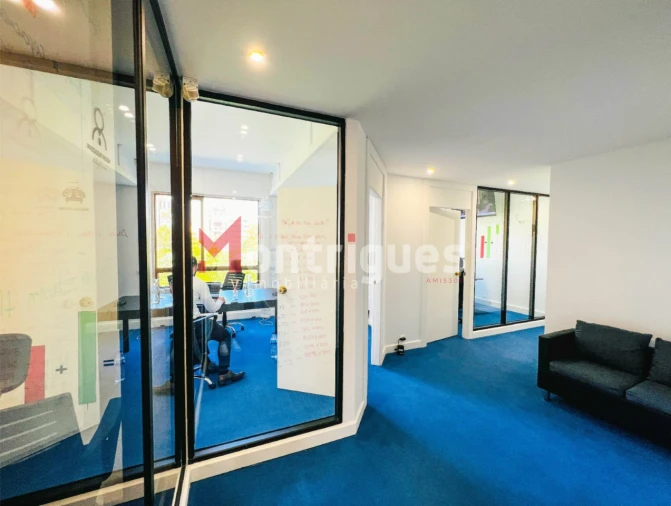 Escritório para Venda em Alvalade Foto 11